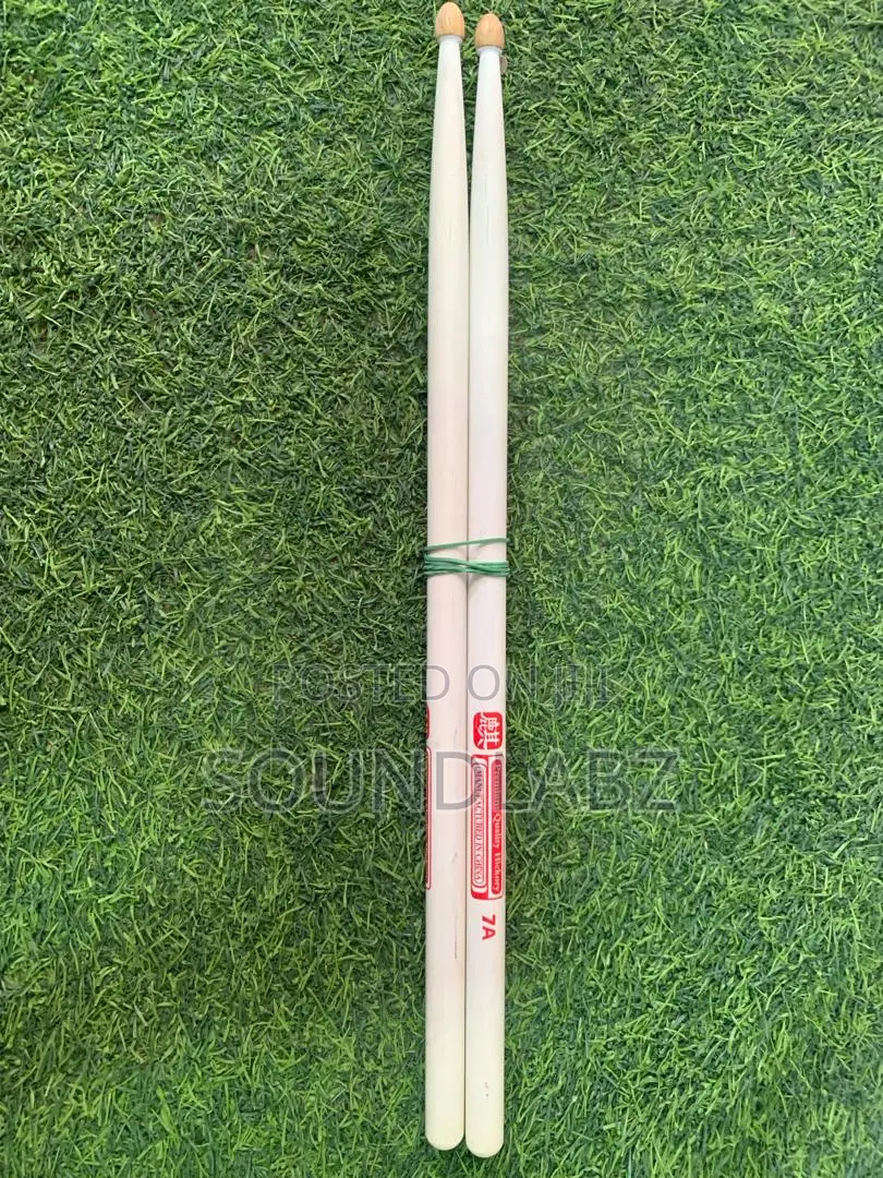 HUN White Drumstick