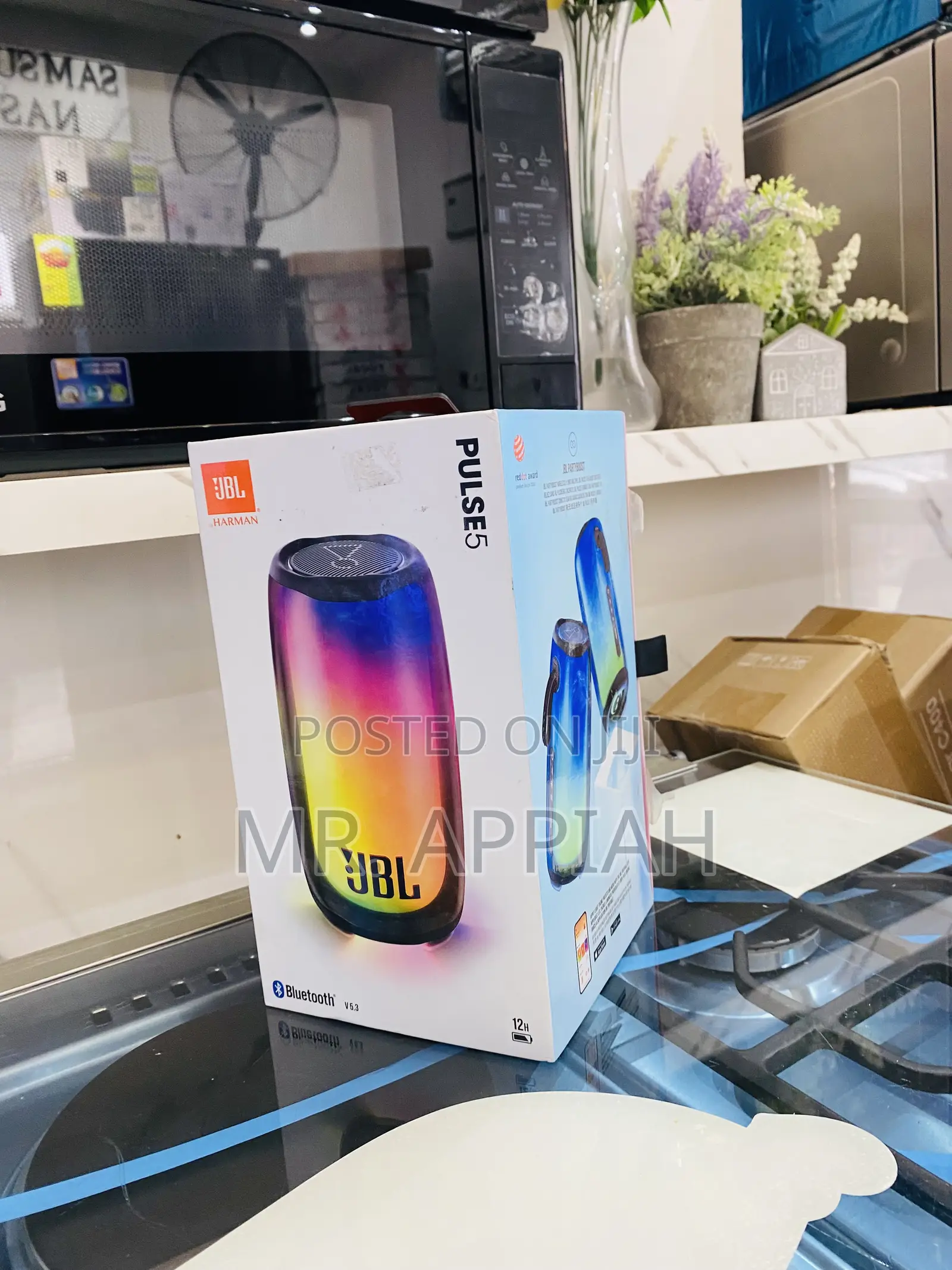 Adorable JBL Pulse 5 Rechargeable Bluetooth Speaker,Black.