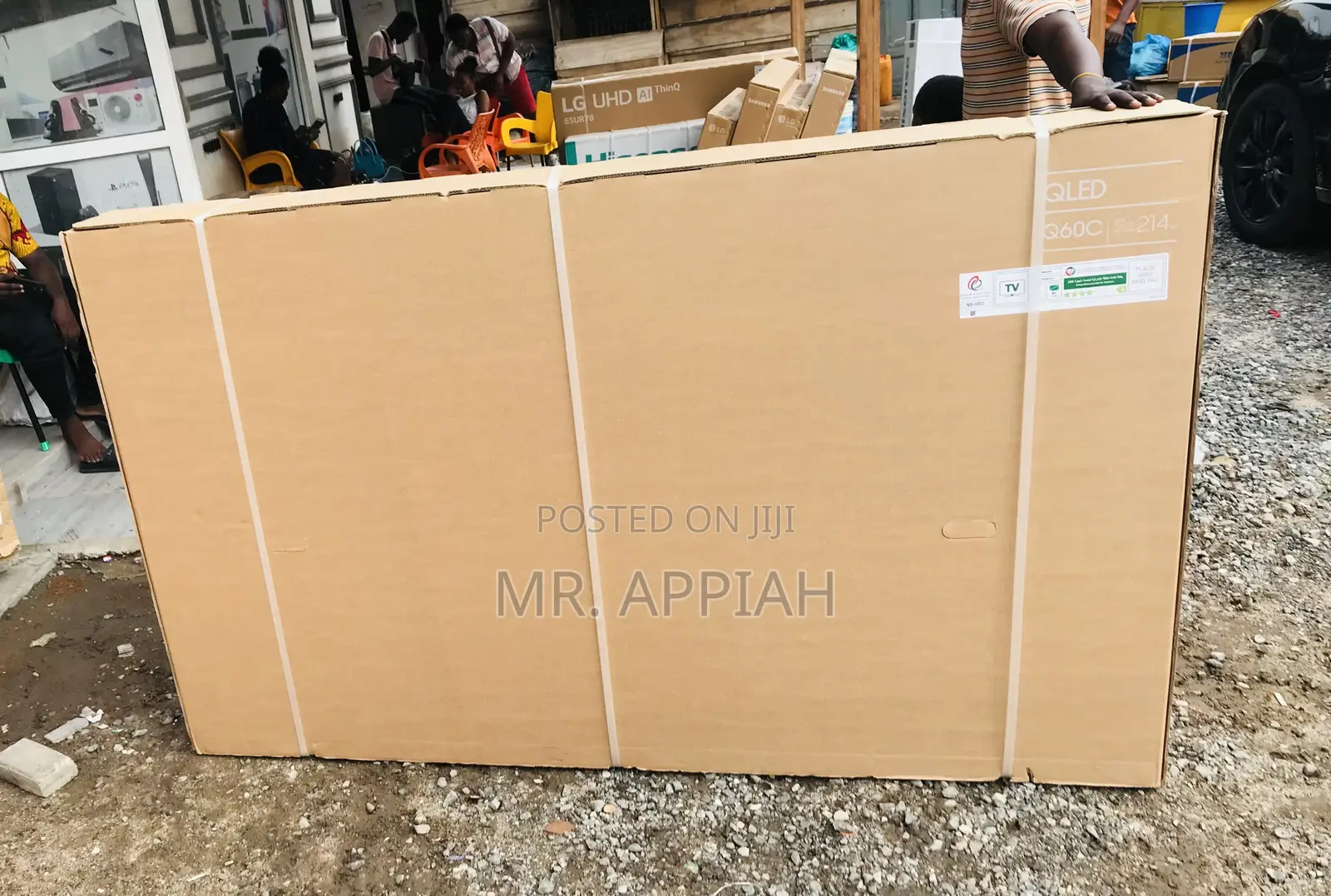 Latest Samsung 85Q60B 85” Crystal Qled Smart Electric Tv.