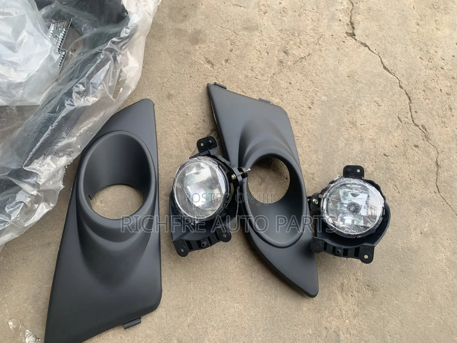 Chevrolet Sonic 2012 Foglight and Cover