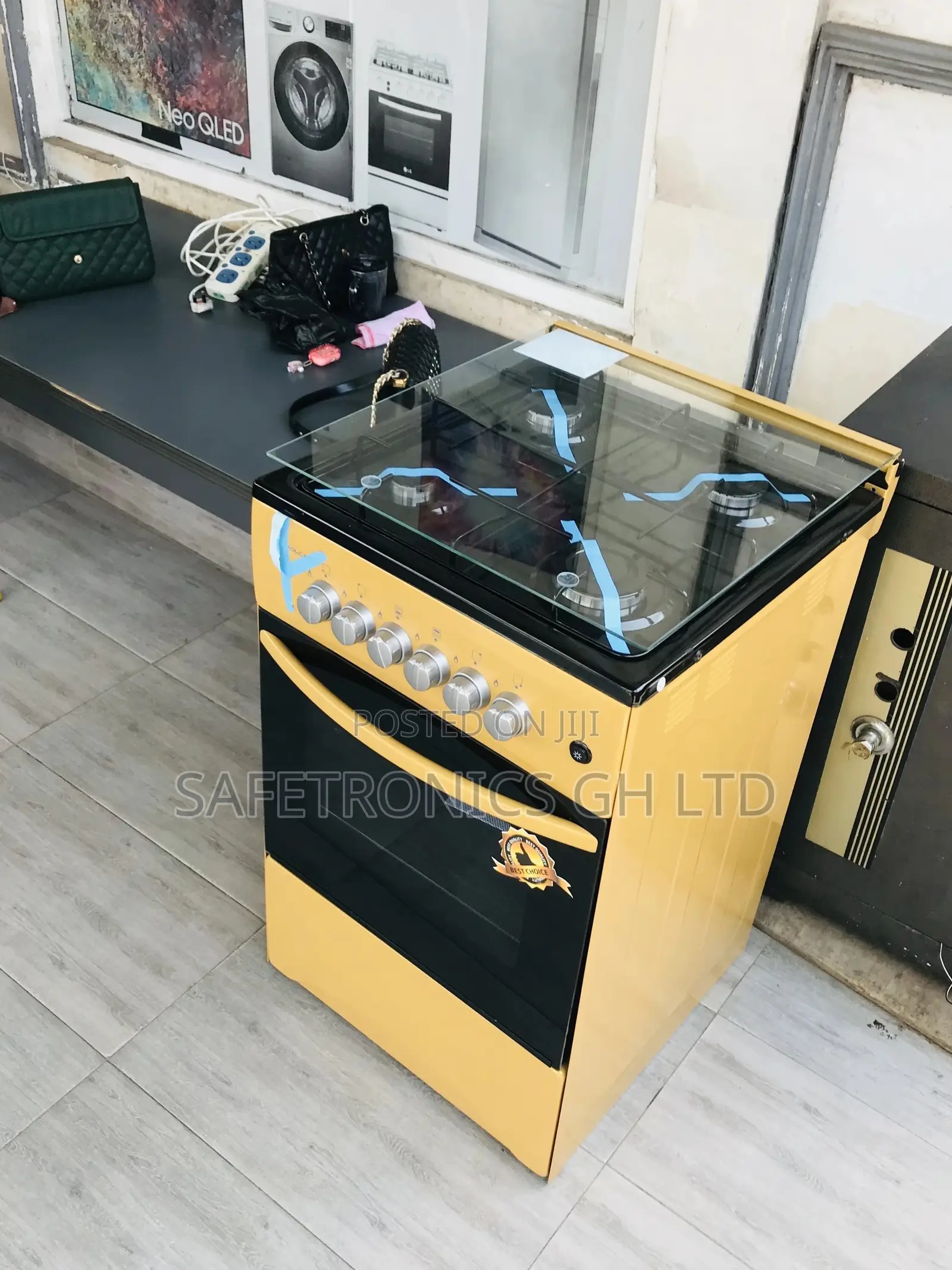 Oven With Grill Glass Lid 50x50 4 Gas Cooker Volcano