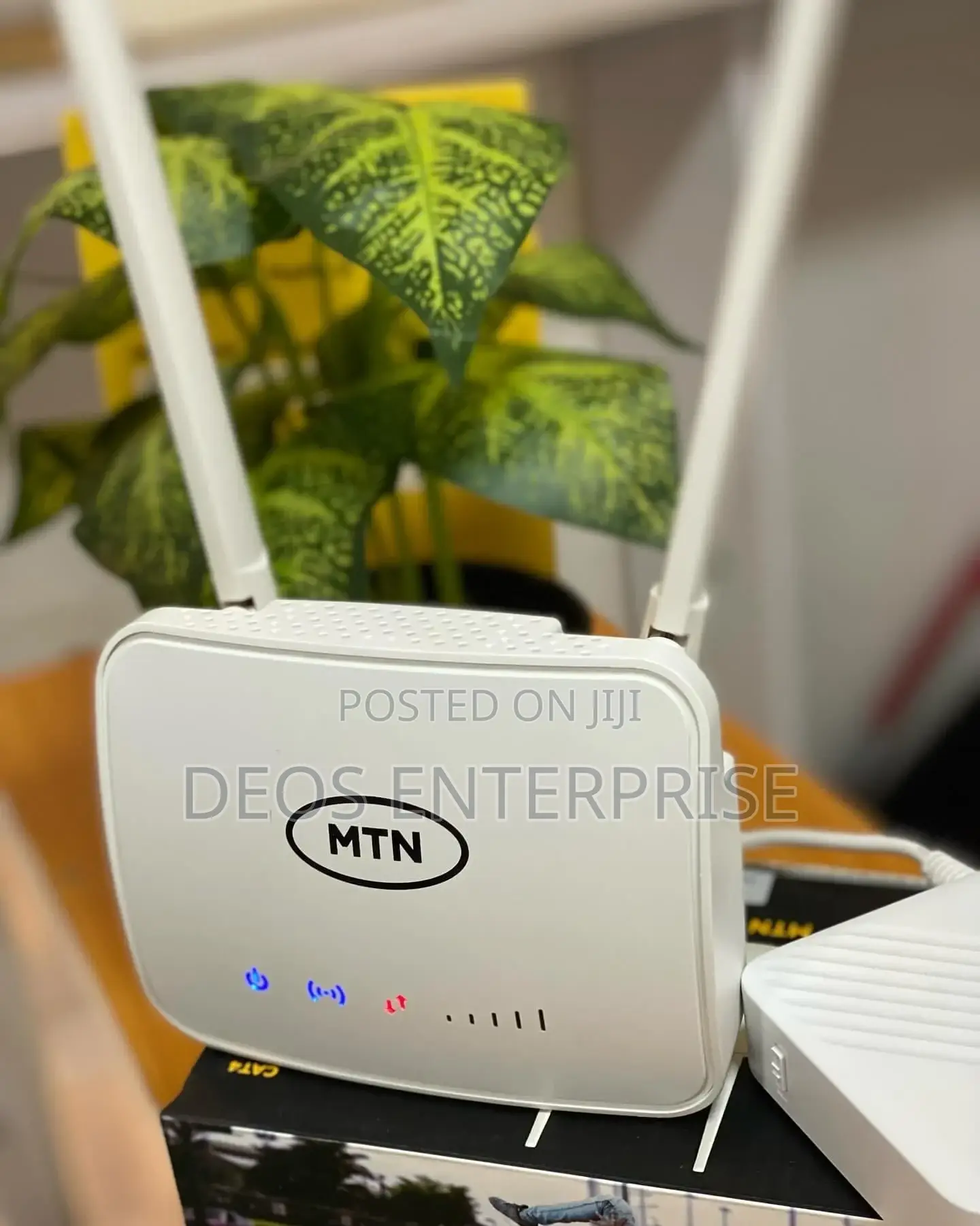 MTN 4G Universal Broadband Router(MTN,Telecel,Airteltigo)