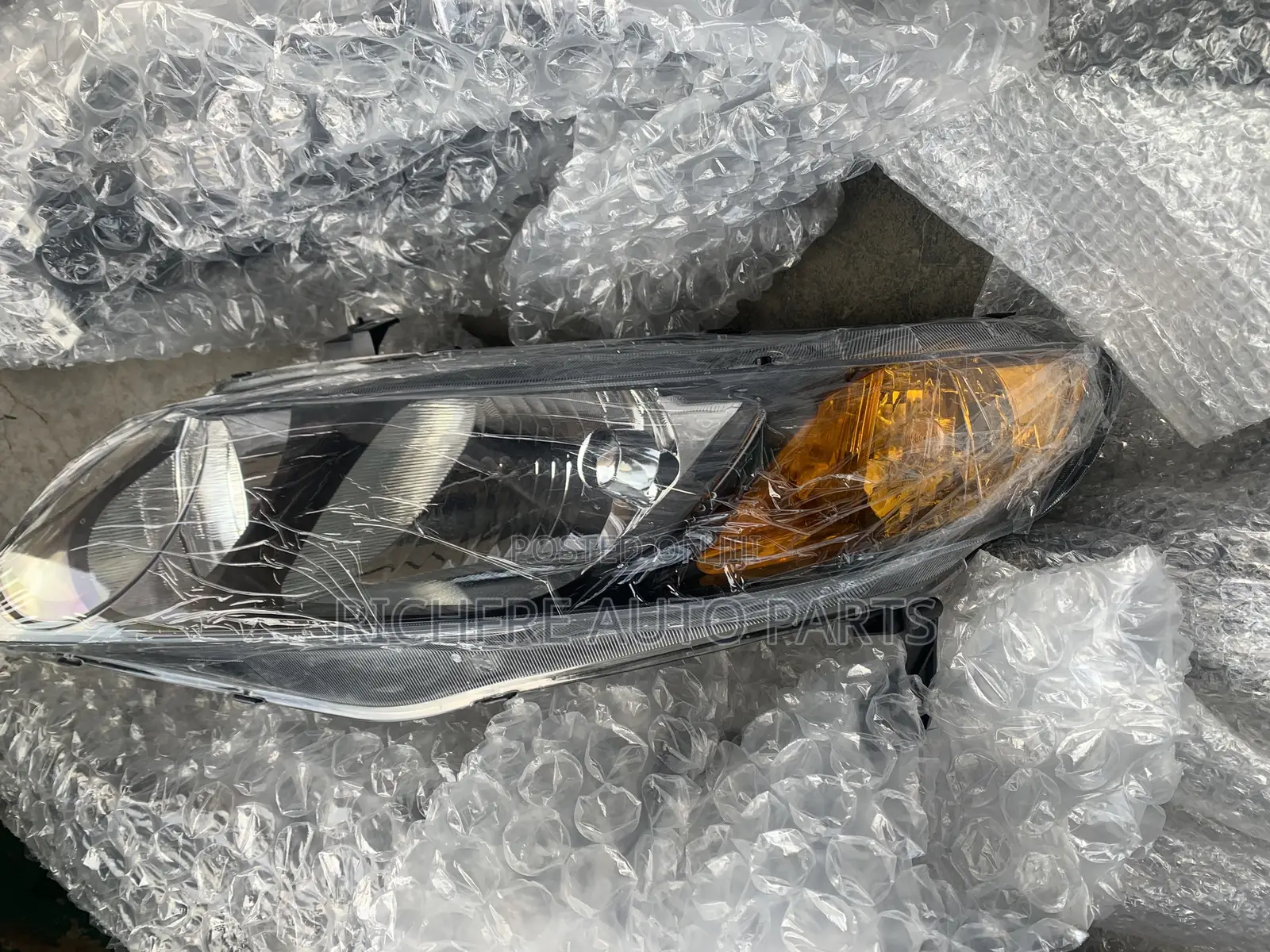 Honda Civic 2007,2008,2009,2010 Headlight