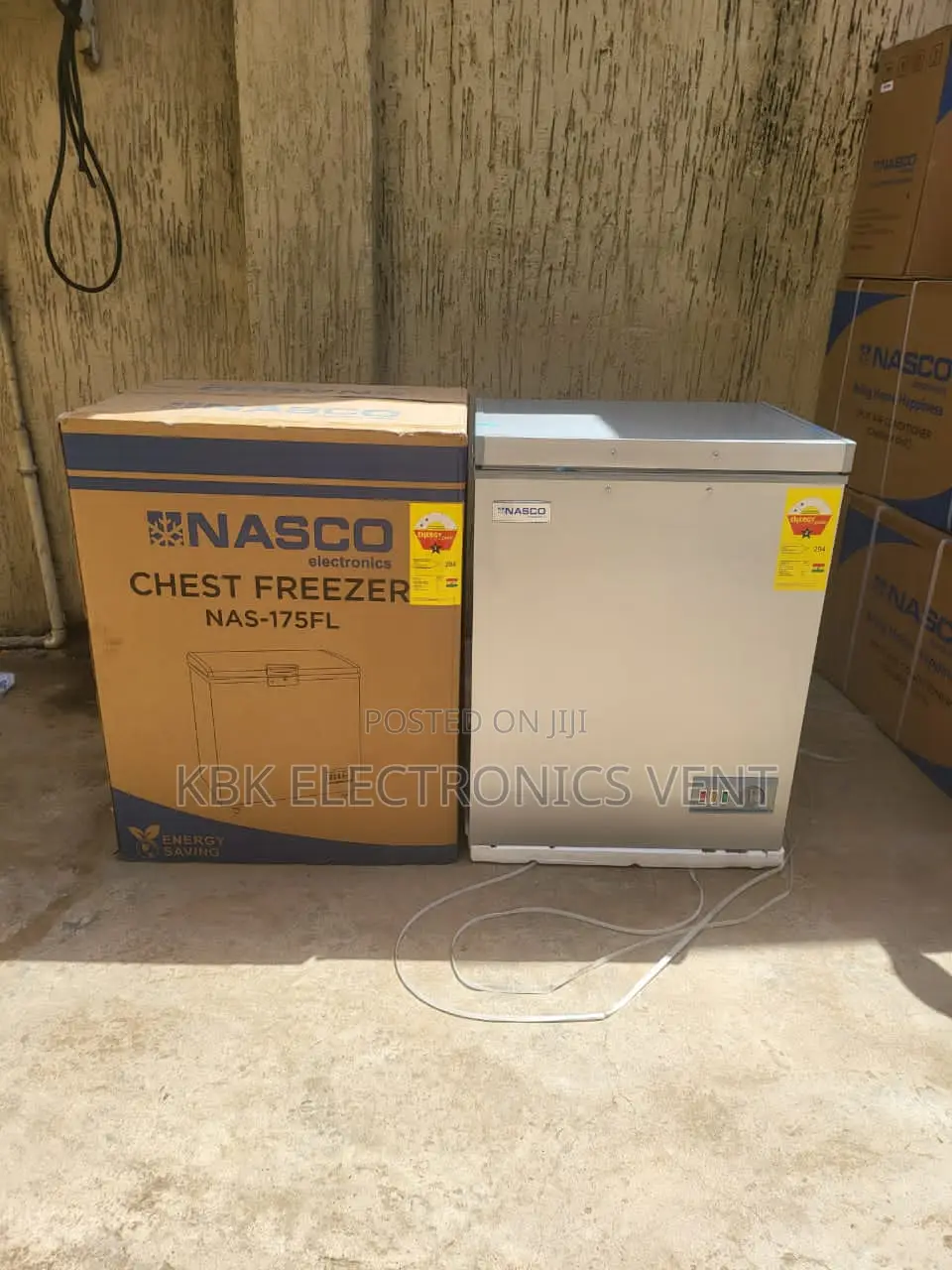 Nasco 150ltr Chest Freezer With 2star