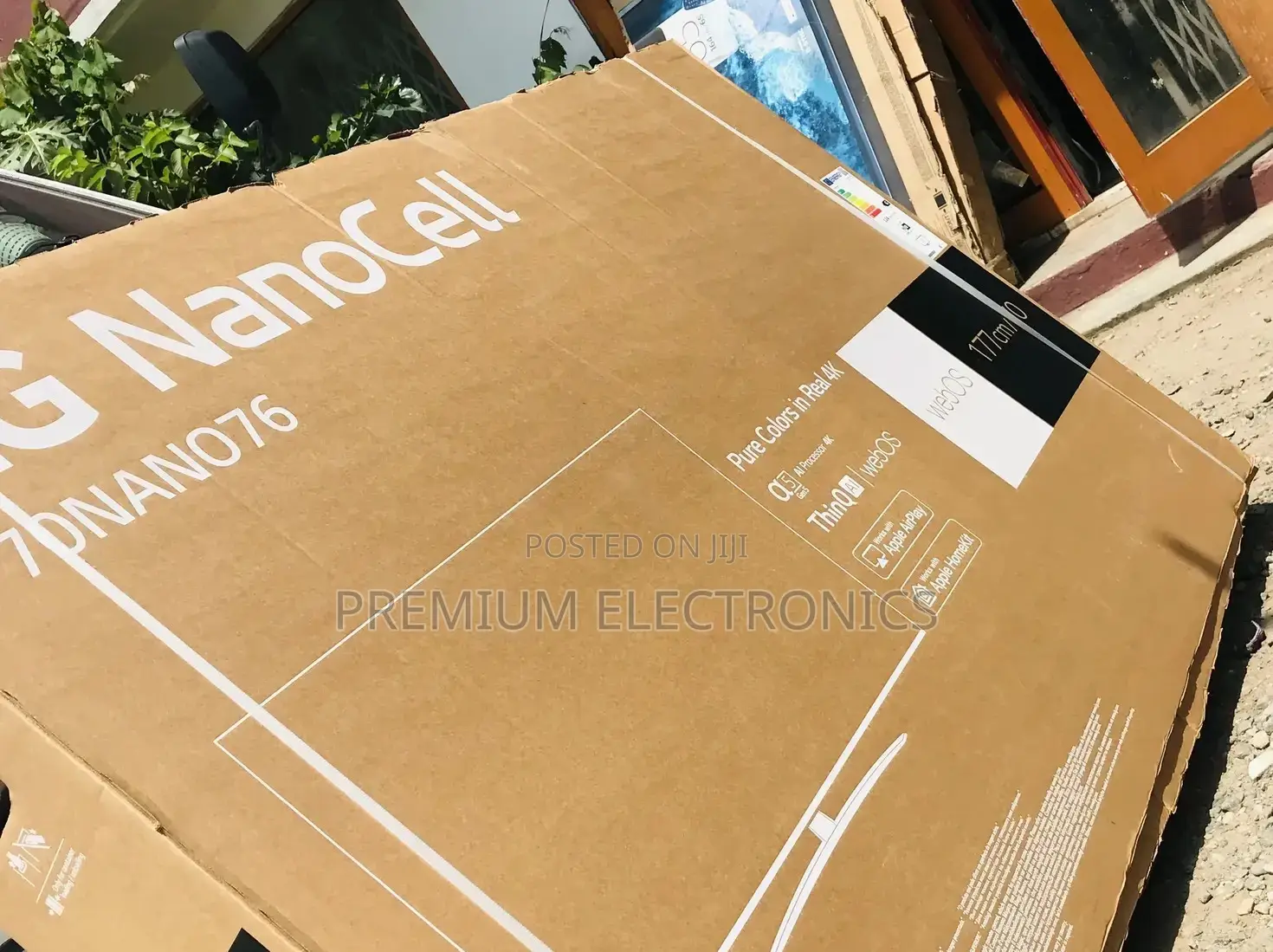 Superb Lg Nanocell Nano76 70" Tv, Magic Remote, Thinq Ai Uhd