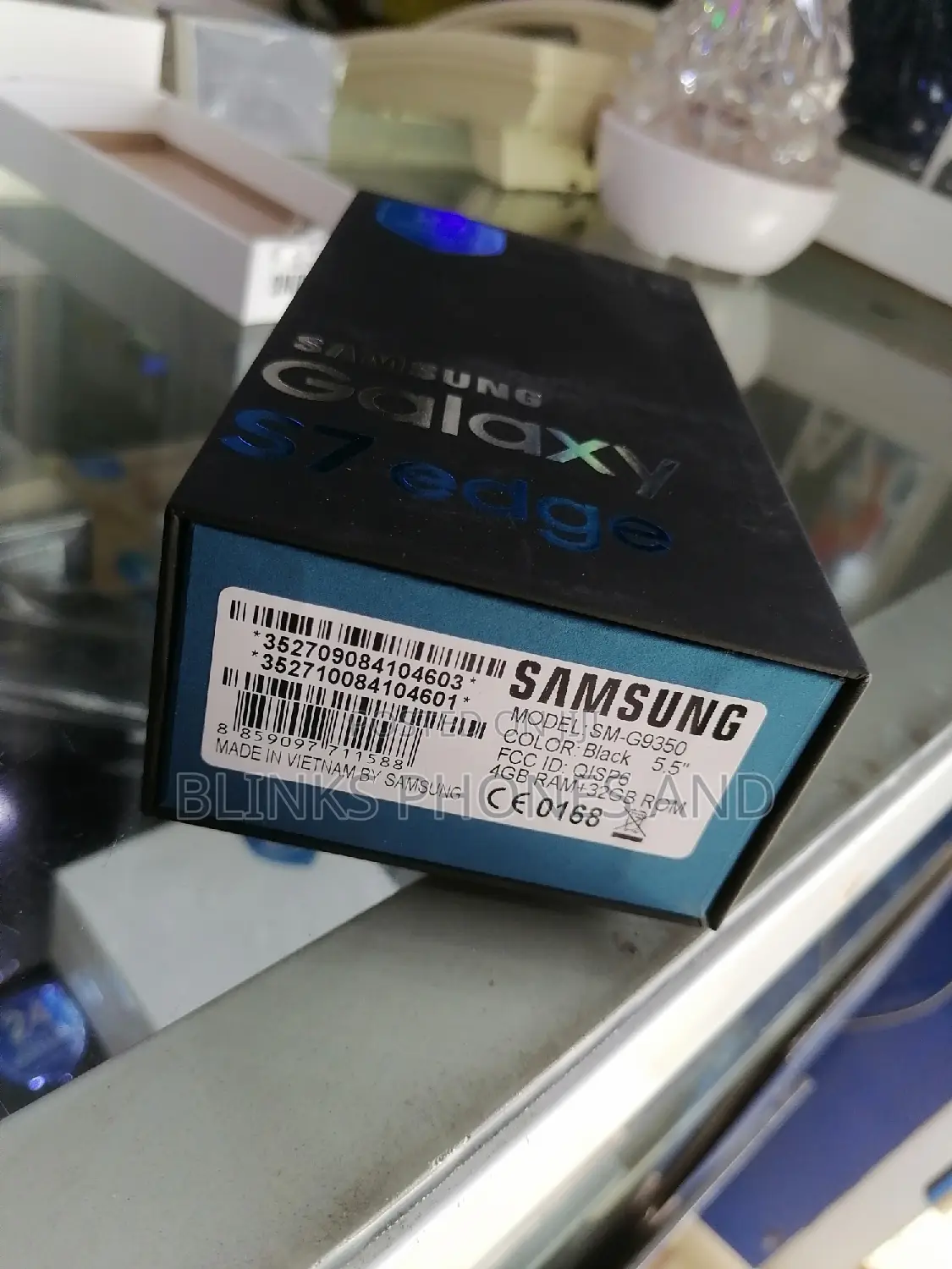 New Samsung Galaxy S7 edge 32 GB Black