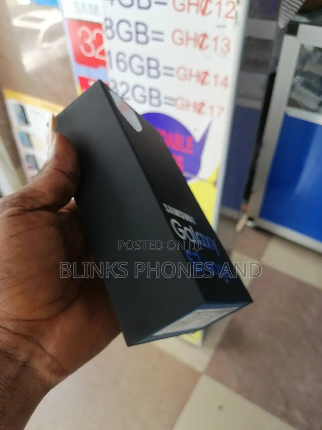 New Samsung Galaxy S7 edge 32 GB Black