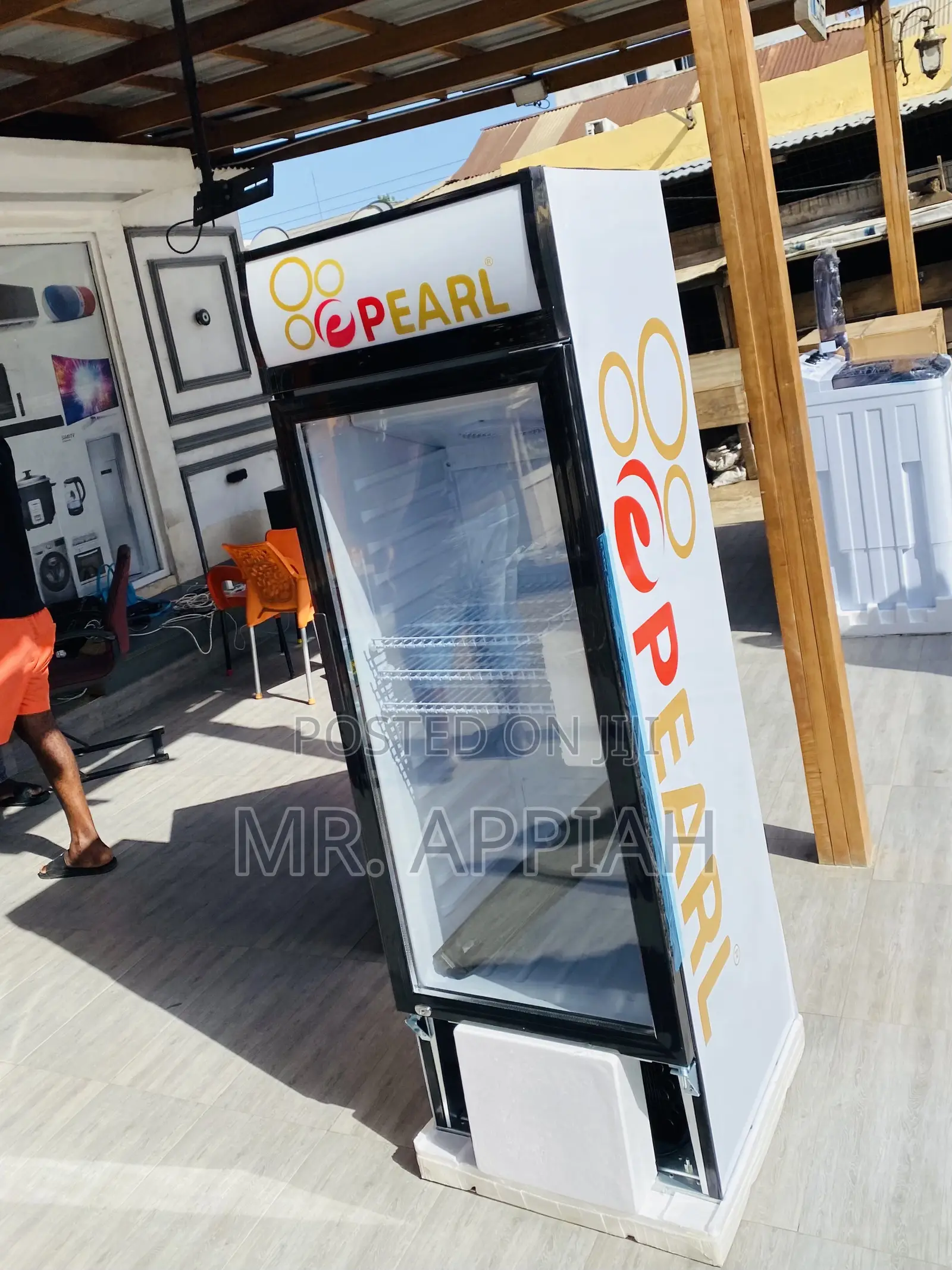 Fabulous Pearl PVC 316 1 Door Electric Display Fridge.