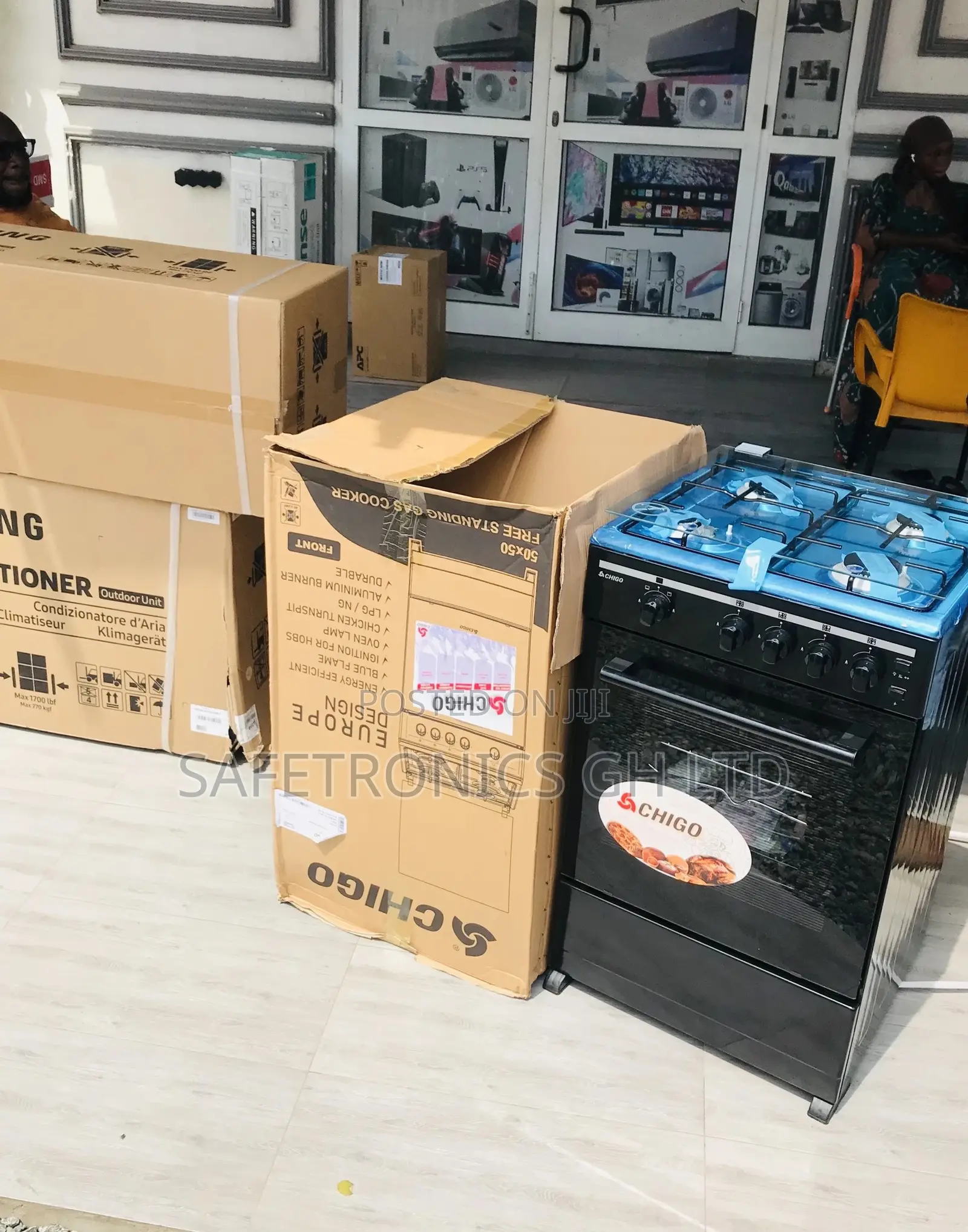 Available 4 Cooker Gas Oven With Grill 50x50 Black Chigo