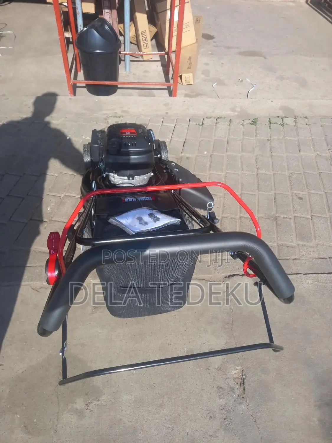 Lawn Mower, 173cc 6.5hp 21inches Blade/ at Caprice Bus Stop