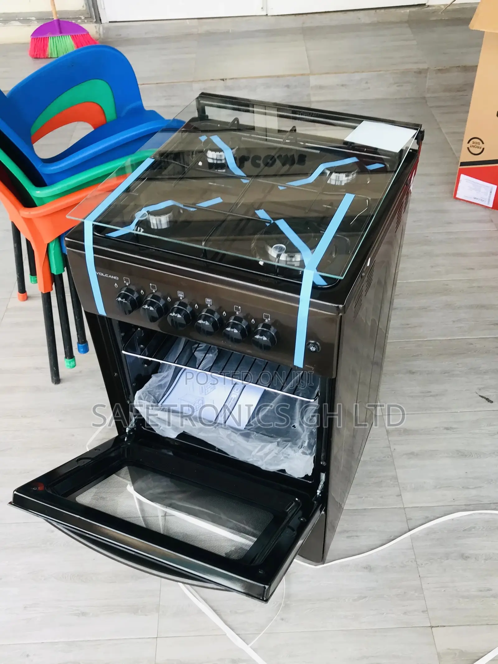 Authentic 4 Gas Volcano Oven With Grill Glass Lid 50x50