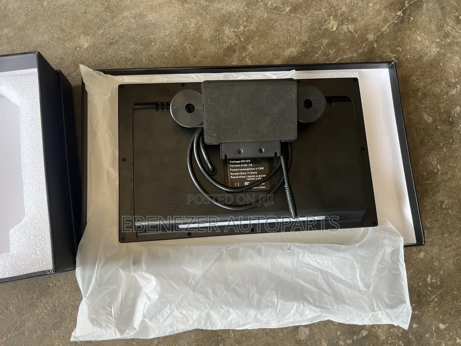 Land Cruiser Android Headrest With TV Monitor