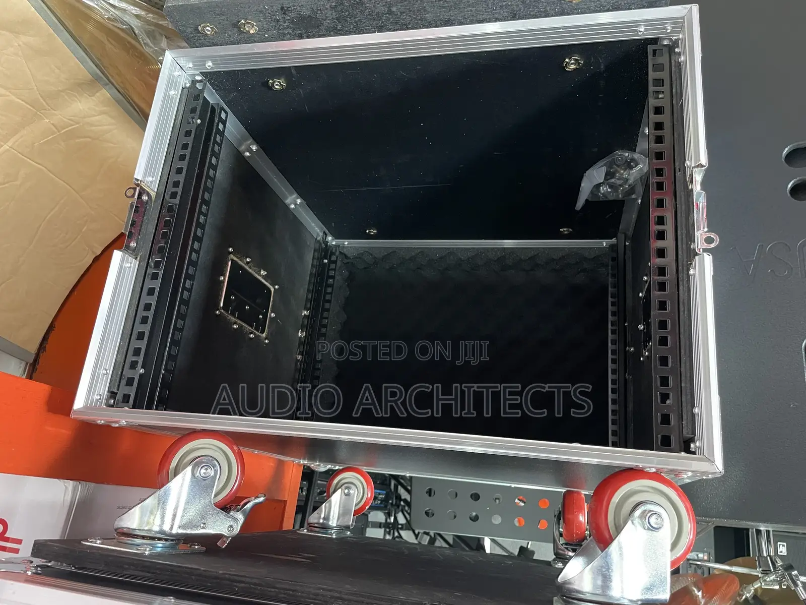 Amplifier Rack 12 U