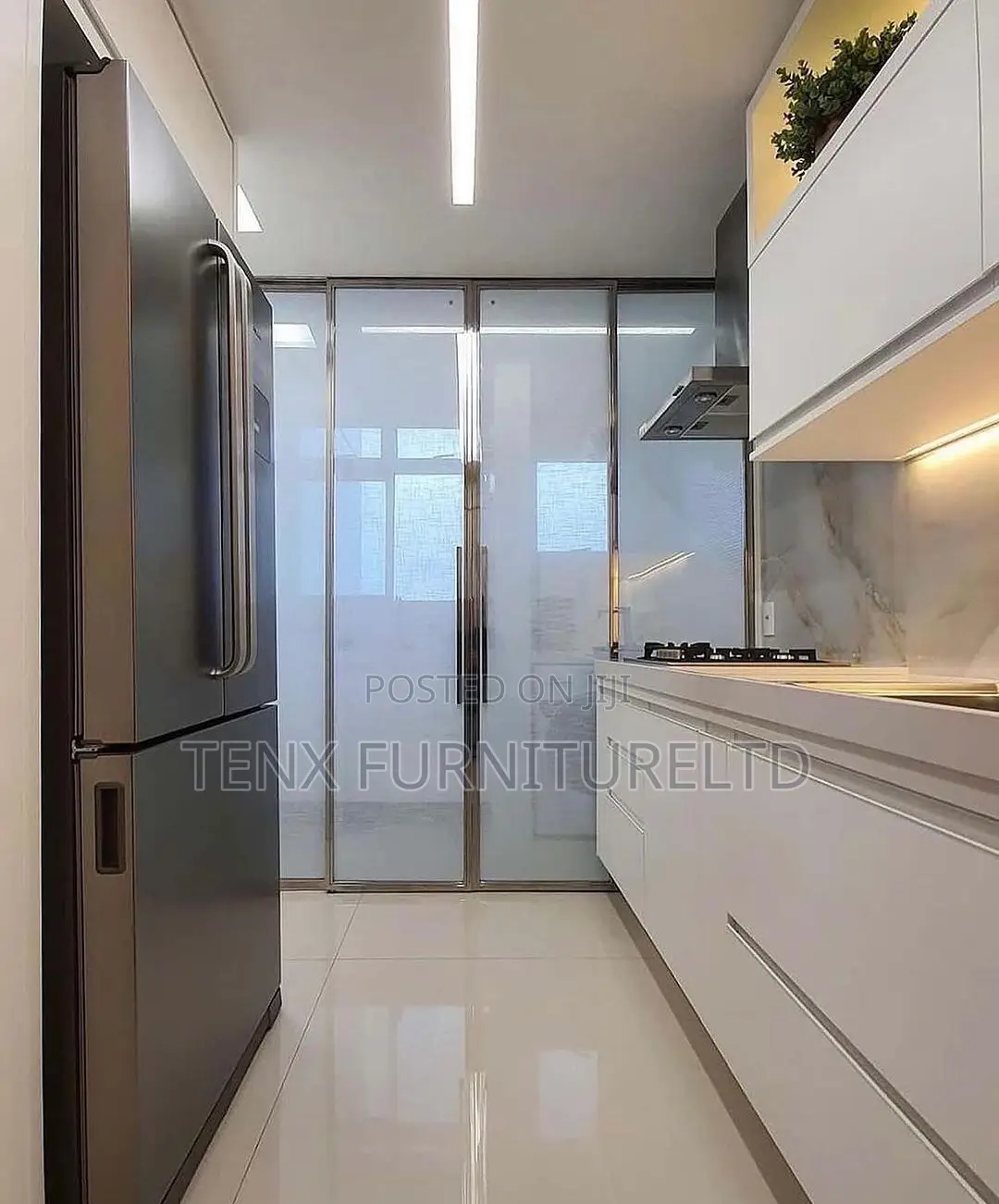 Kitchen Cabinet (Built Inn)