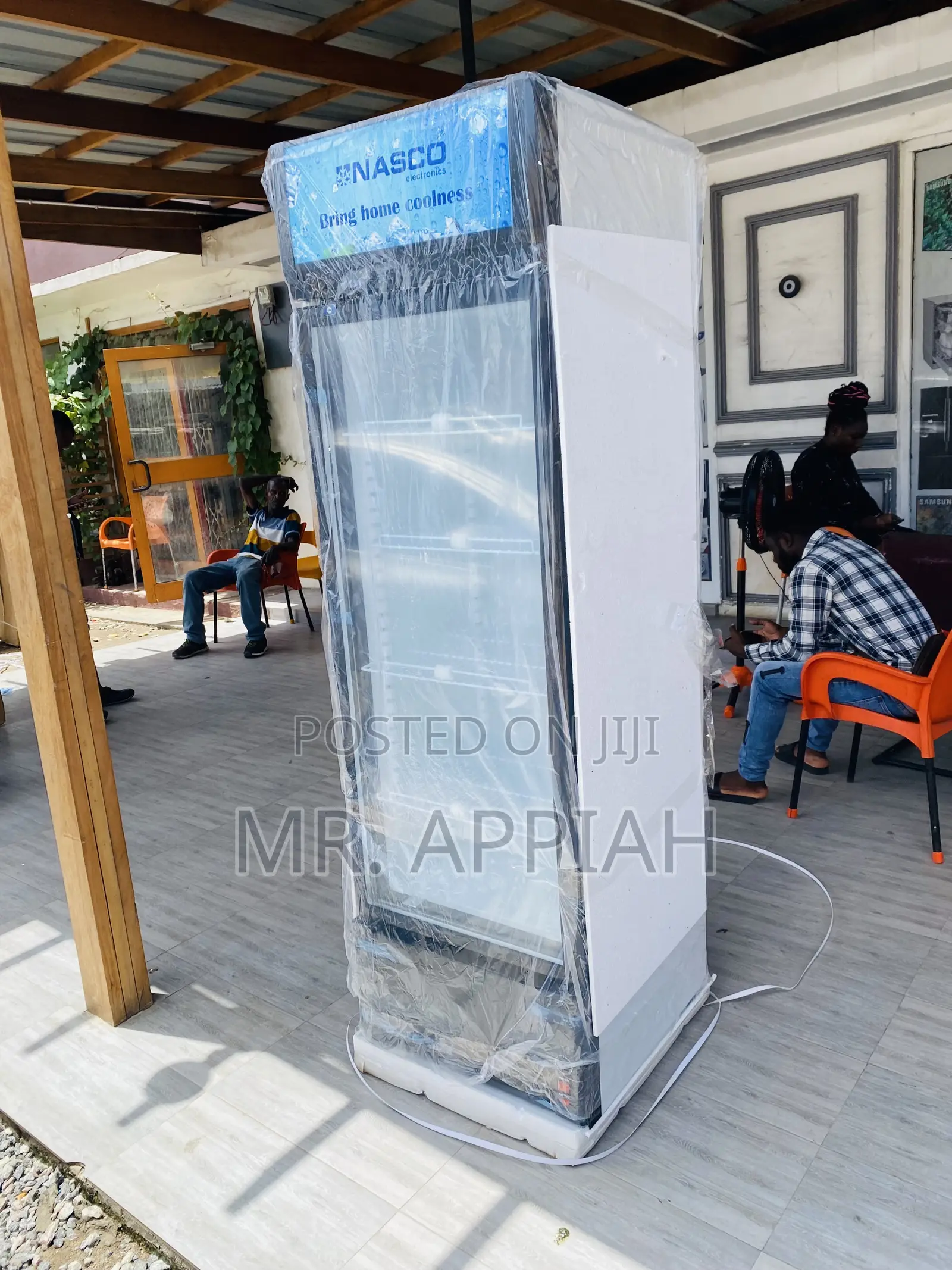 Fast Chilling Nasco Nasfl400-1dr 1 Door Beverage Cooler.