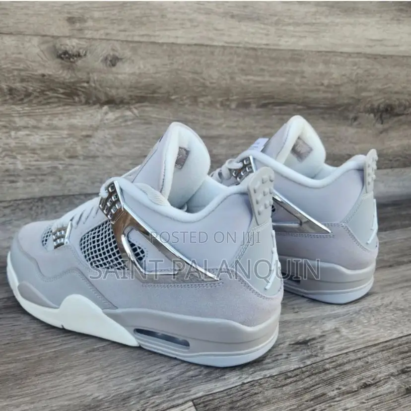 Nike Air Jordan 4