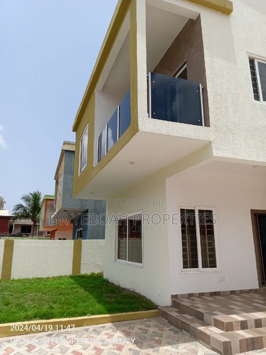 4bdrm Duplex in Spintex Road:- 3 for sale