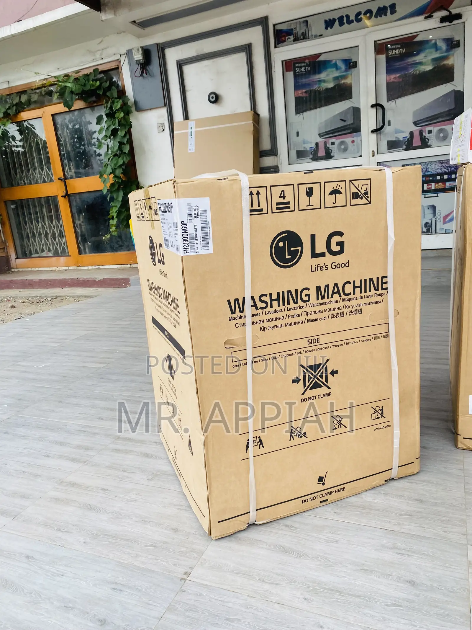 Affordable Samsung FH2J3QDNGOP Electric Washing Machine.