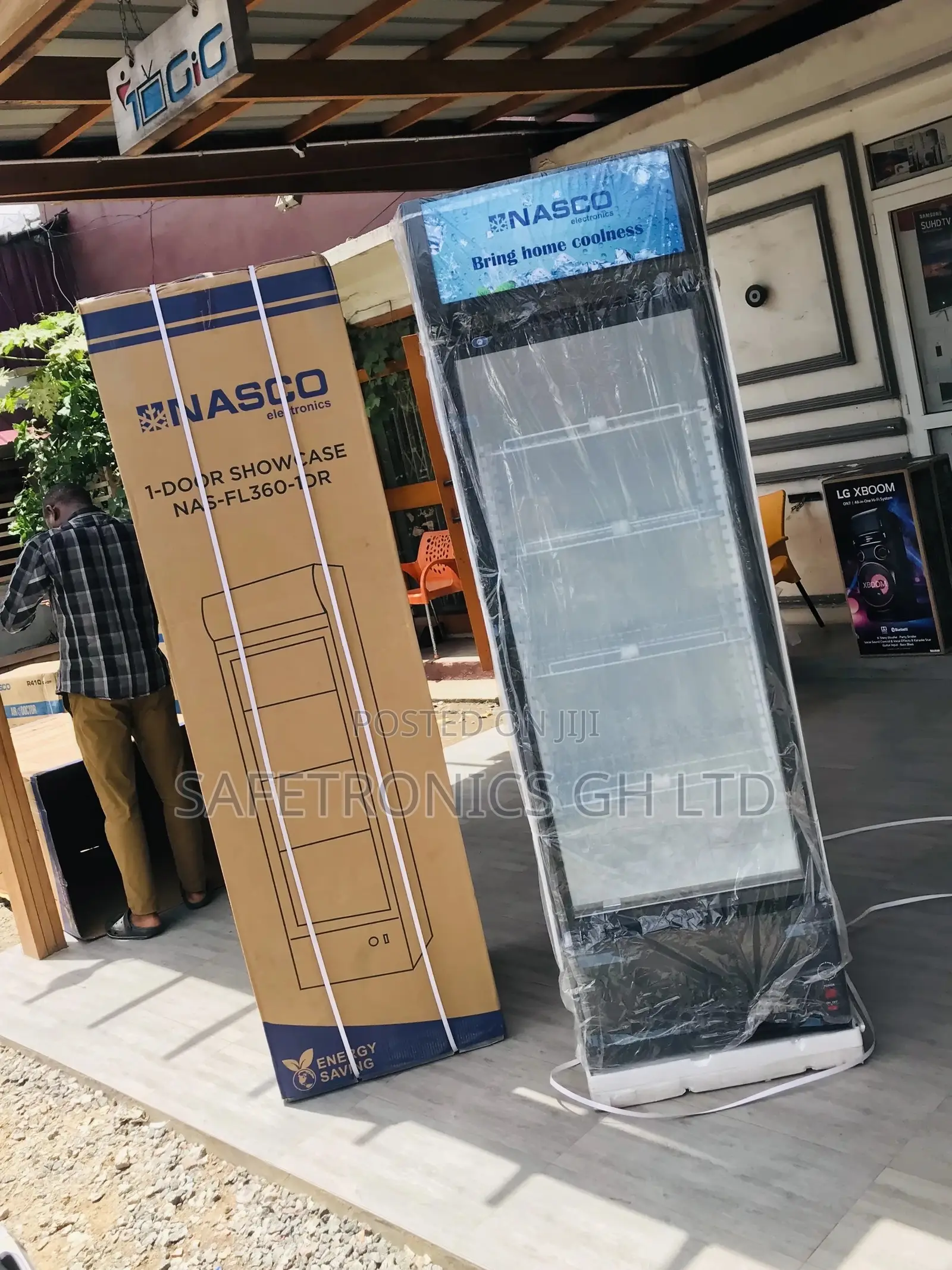 White Display Nasco Nasfl400-1dr Glass Singledoor Fridge