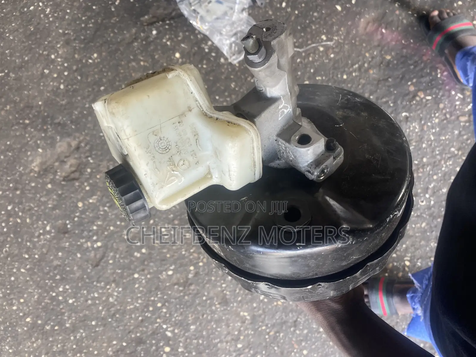Mercedes Benz C250 W204 Break Pot Available