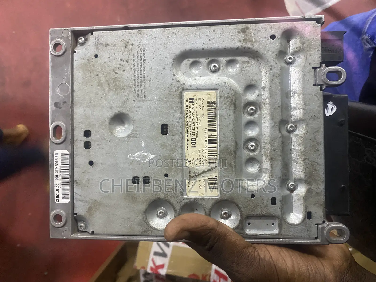 Mercedes Benz W204 C300 C350 C63 Audio Sound Amplifier