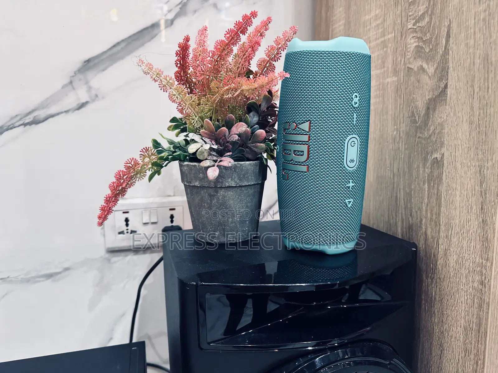 Electric Bluetooth Speaker Flip 6 Bluetooth
