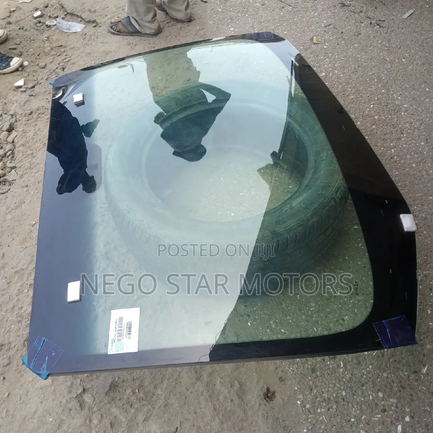 Kia Cerato 2015 Front Windscreen