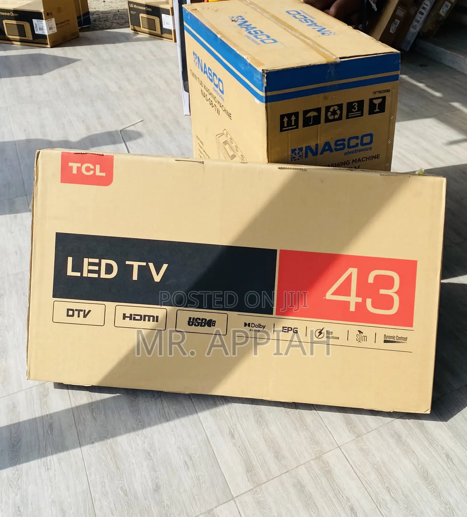 Authentic TCL 43d3200 43 Inch Digital Satellite Led Tv.