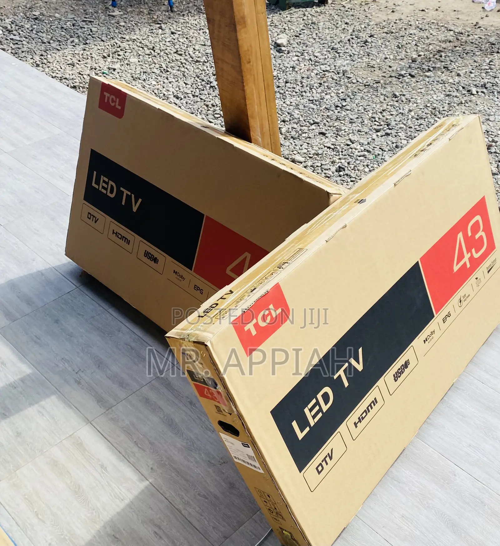 Lovely Design TCL 43d3200 43 Inch FHD Digital Satellite Tv.