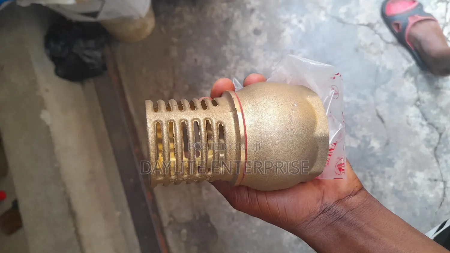 Foot Valve Metal 2"