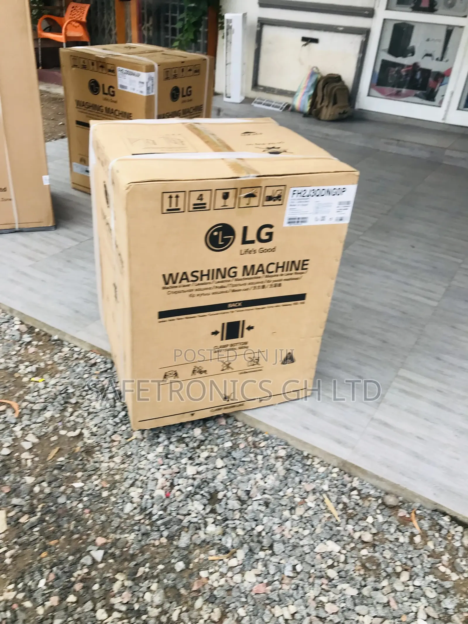 LG FH2J3QDNG0P 7kg Frontload Fullyautomatic Washingmachine