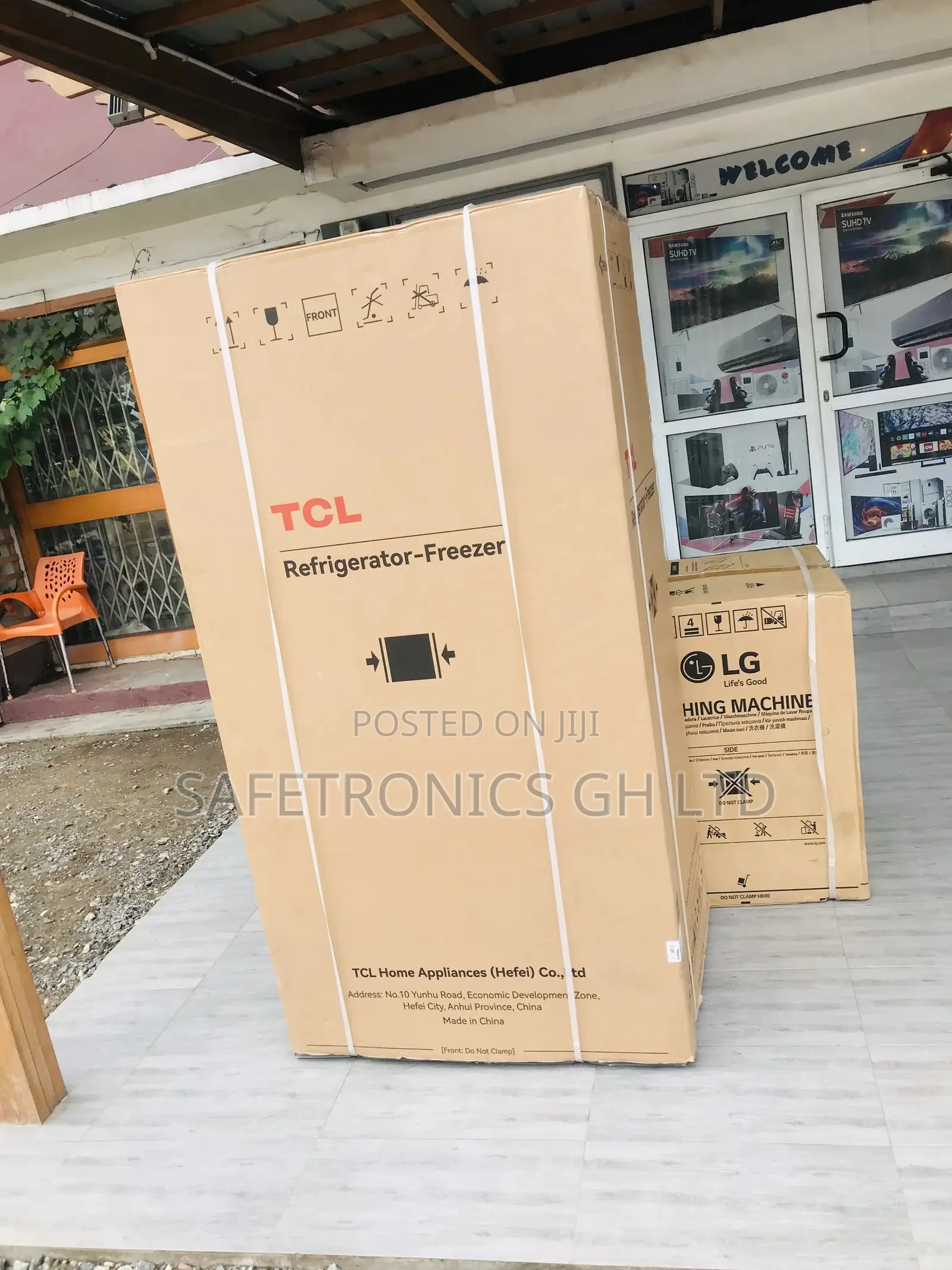 TCL French 4 Door Gray P460CD Electric Fridge