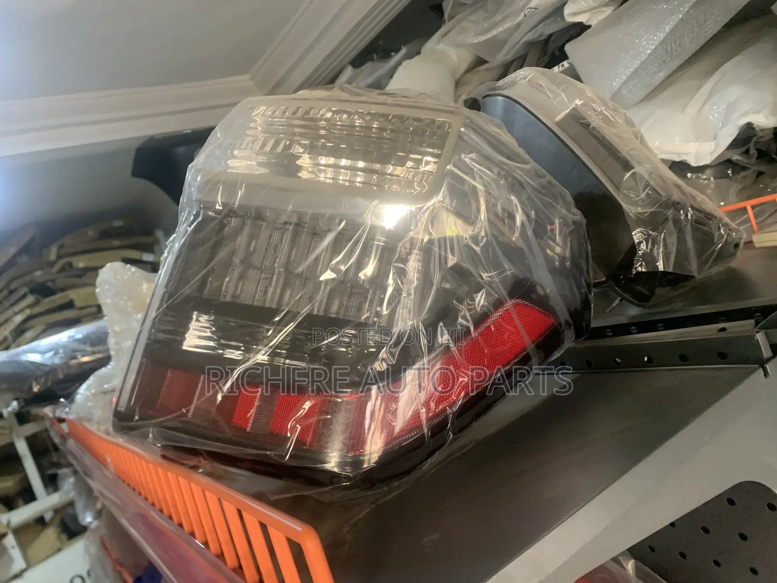Toyota 4runner Taillight