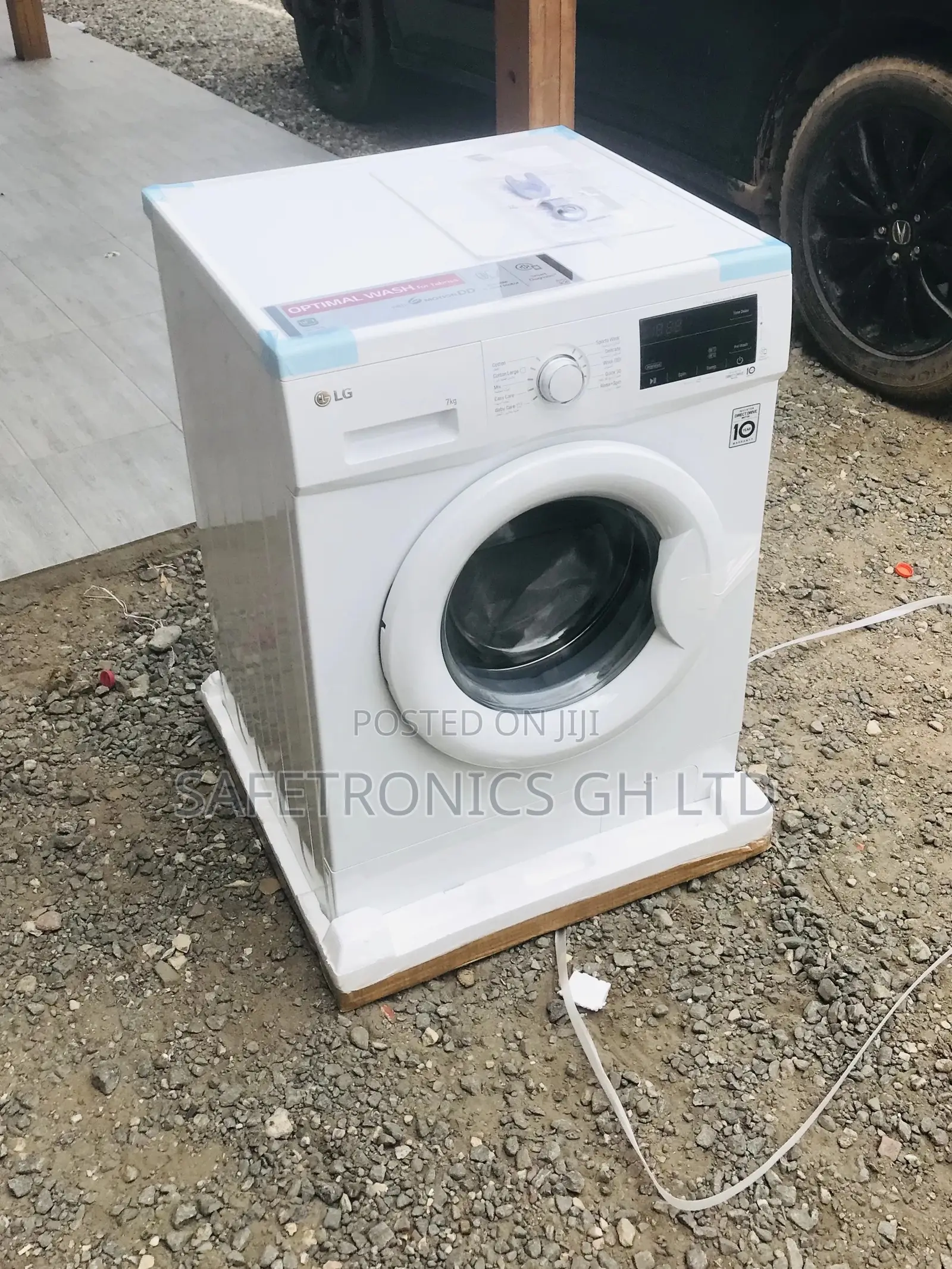 Electric LG 7kg FH2J3QDNG0P Frontload Fullyautomatic Washer