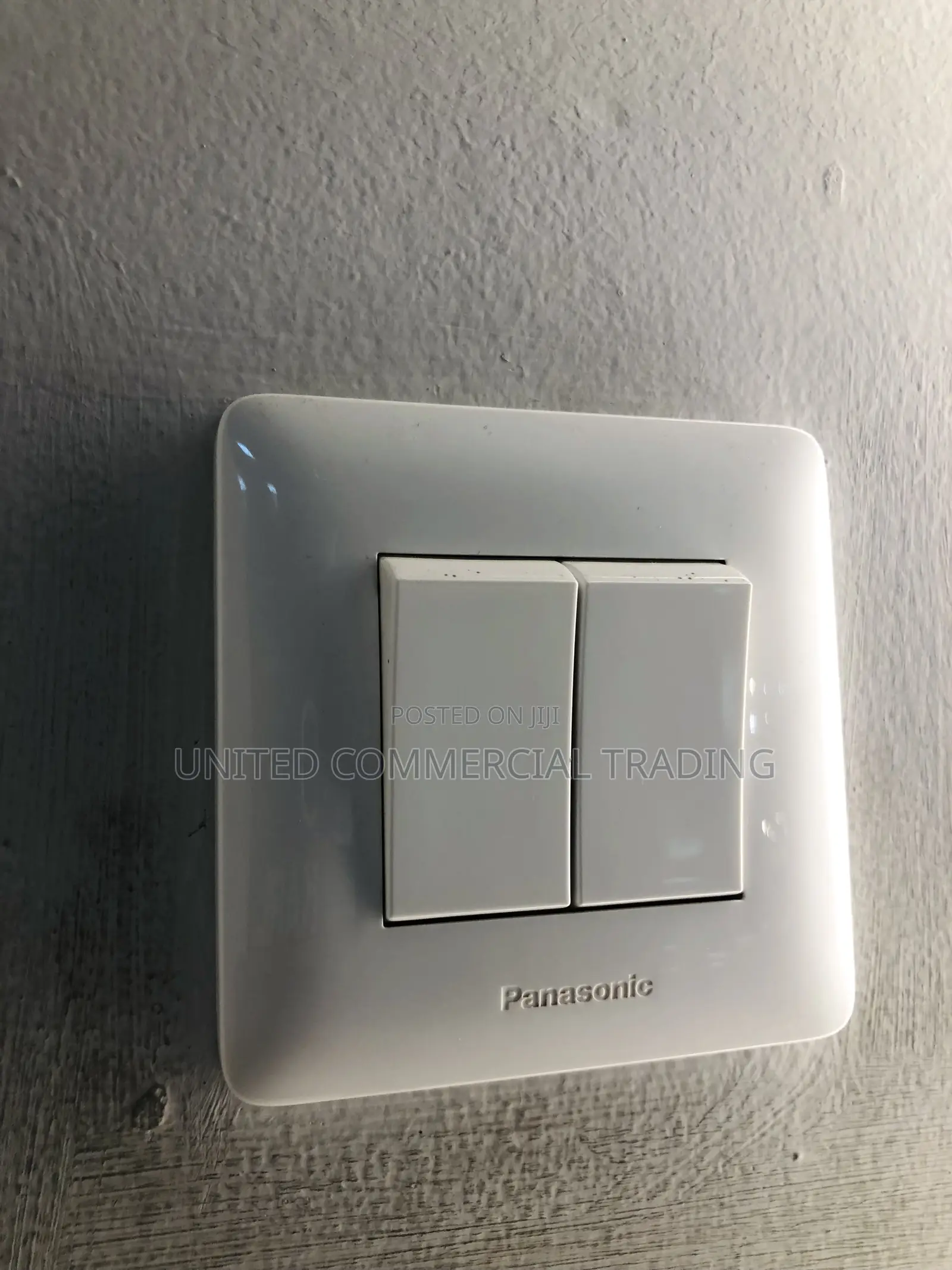 Switch (1-gang 2 Devices 2WAY)
