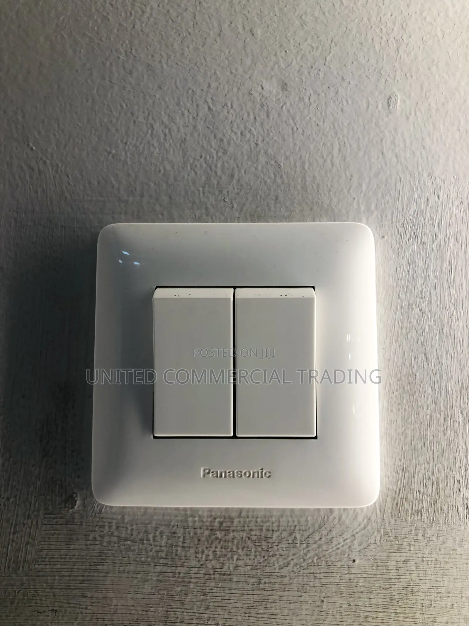 Switch (1-gang 2 Devices 2WAY)