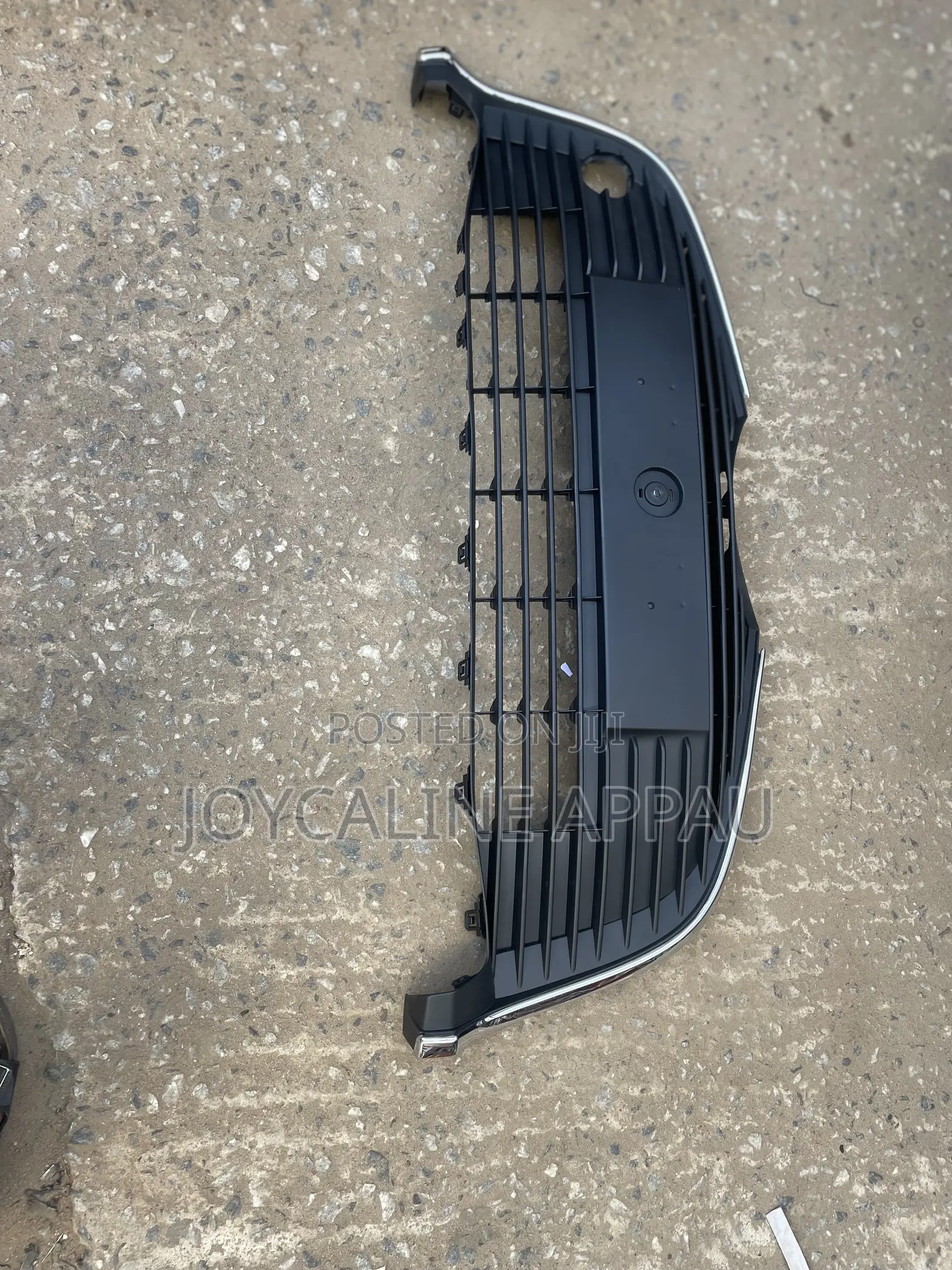 Toyota Yaris Bumper Front Lower Grille 2016