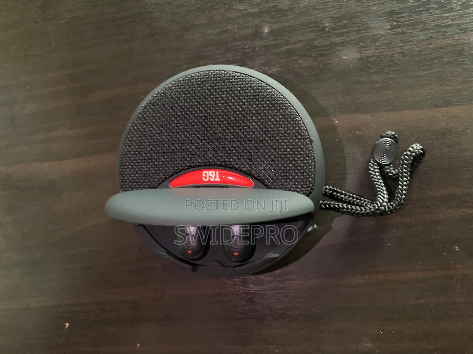 T G Earbuds + Portable Wireless Bluetooth Speaker Tg808