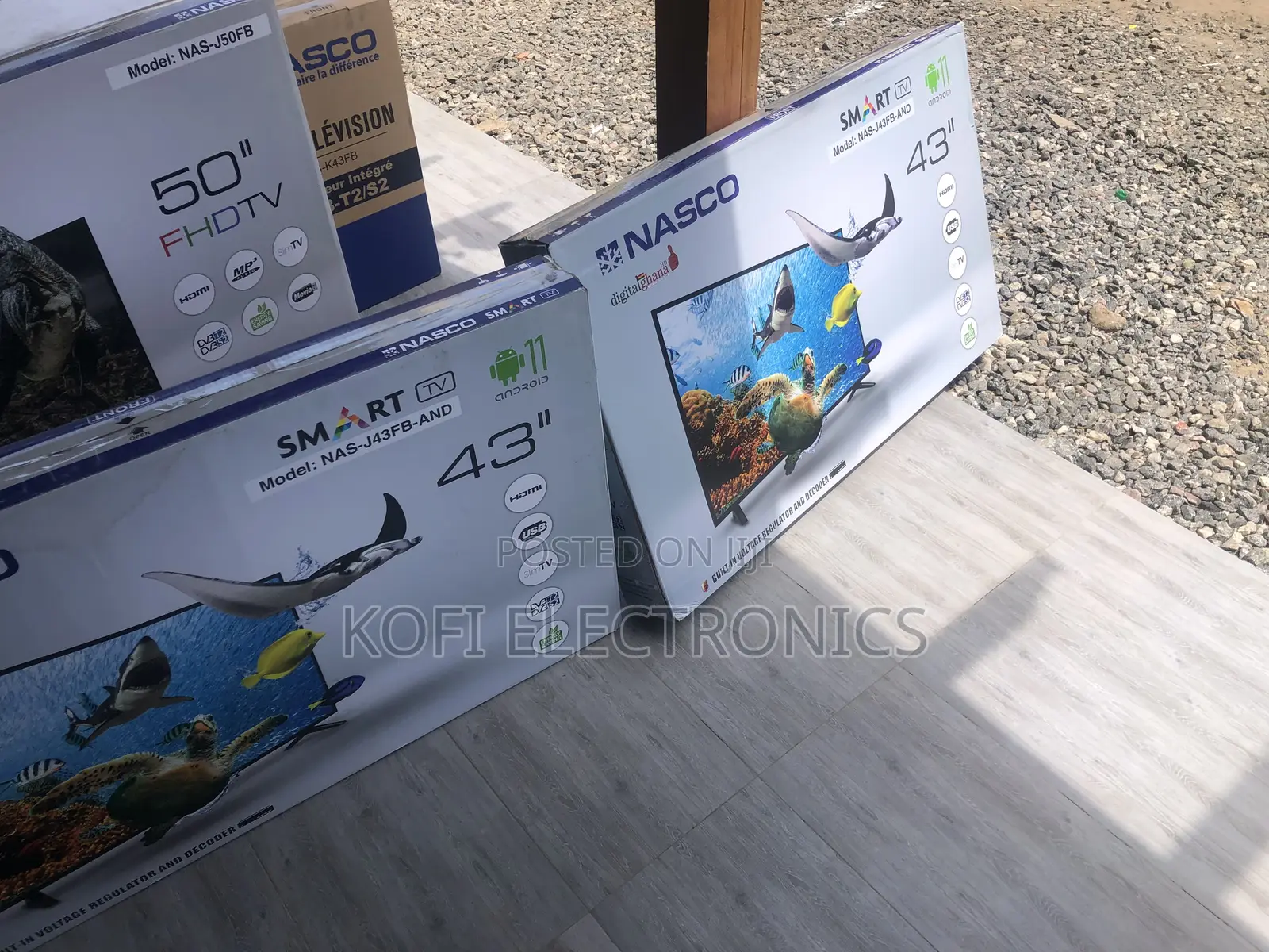 Advanced Picture Nasco 43" Smart LED TV