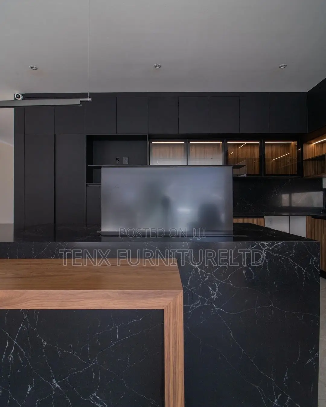 Kitchen Cabinet(Windsor)