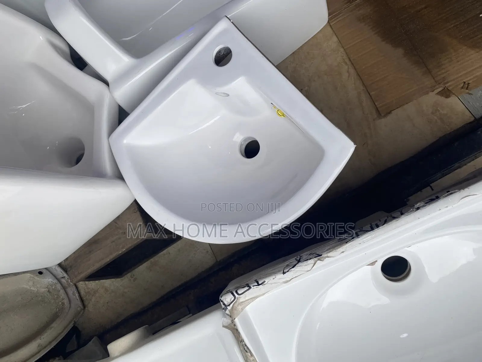 Corner Basin