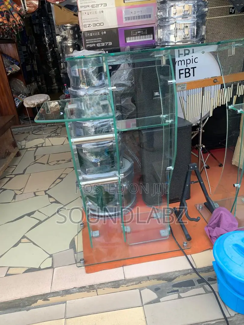 Double Glass Pulpit