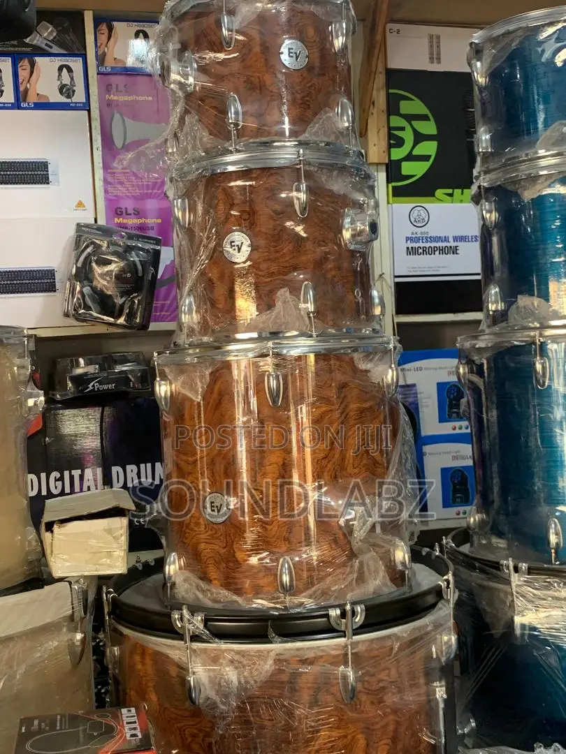 Ev 5-piece Drumset With Cymbals And Stands