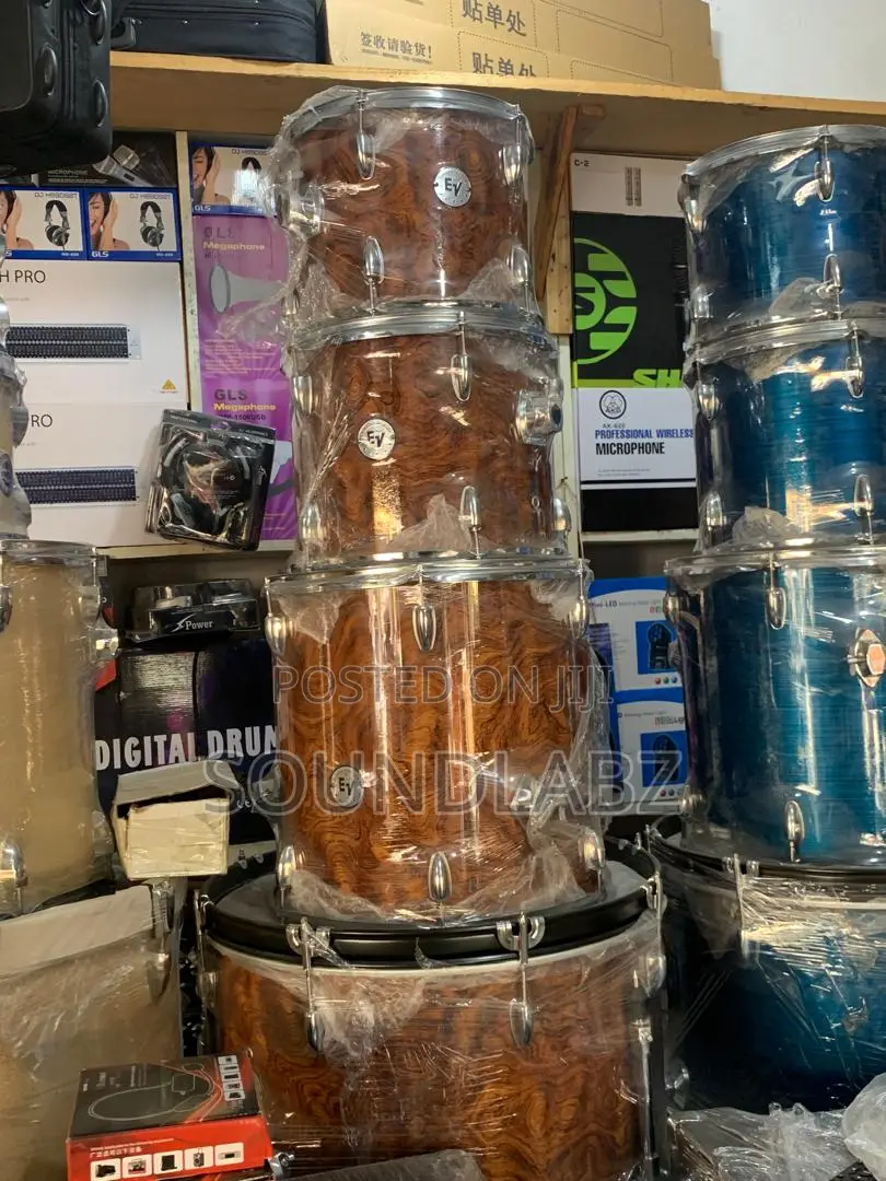 Ev 5-piece Drumset With Cymbals And Stands