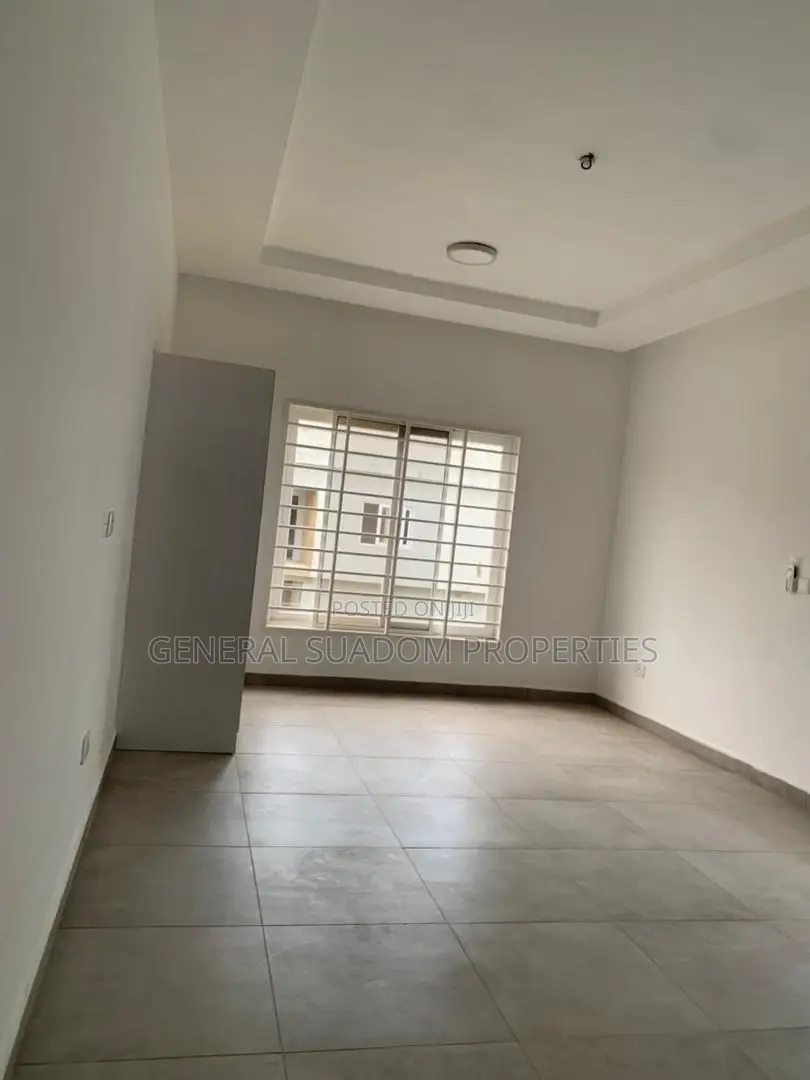 4bdrm Duplex in Suadom Properties, Spintex for rent