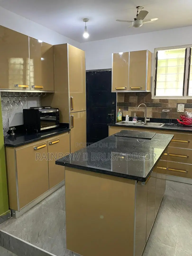 Kitchen Cabinets and Wardrobe Installation