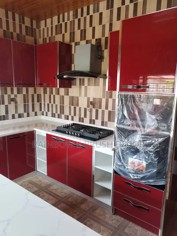 Advance Kitchen Cabinets and Wardrobe Installation