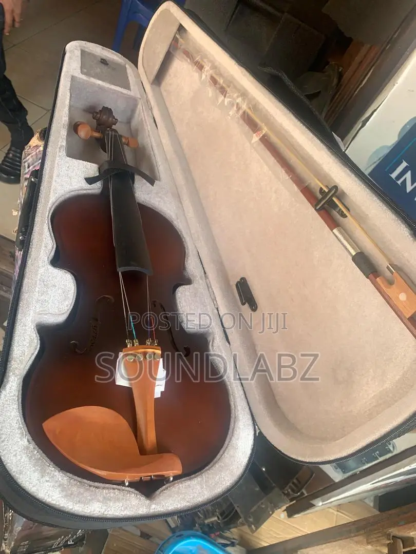 Givson 4×4 Violin With Hard Case, Bow, Rosin