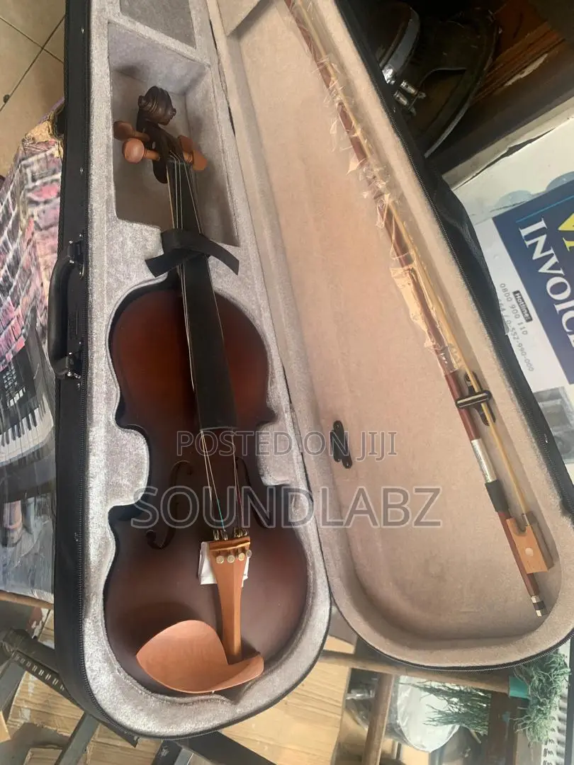Givson 4×4 Violin With Hard Case, Bow, Rosin