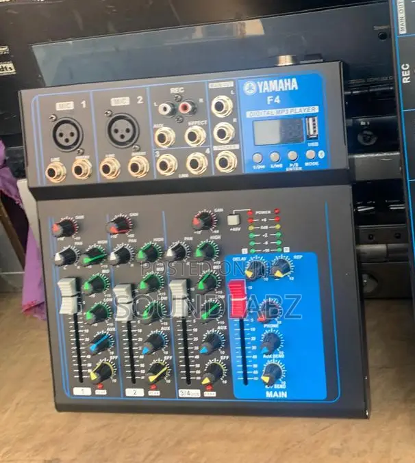 Yamaha 4 Channel Audio Mixer, 16-Bit DSP Effect Usb Audio